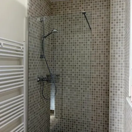 Apartment With Parking *