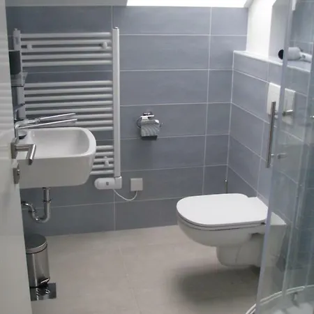 With Parking Apartment *