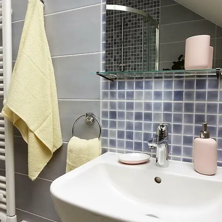 Apartment With Parking