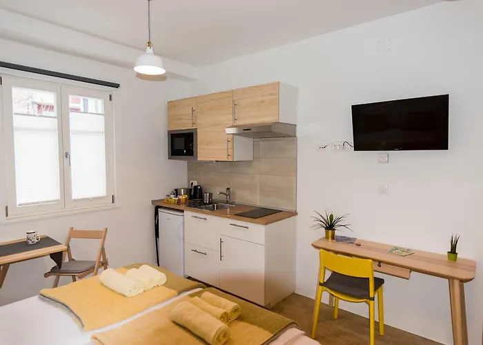 Apartman With Parking *